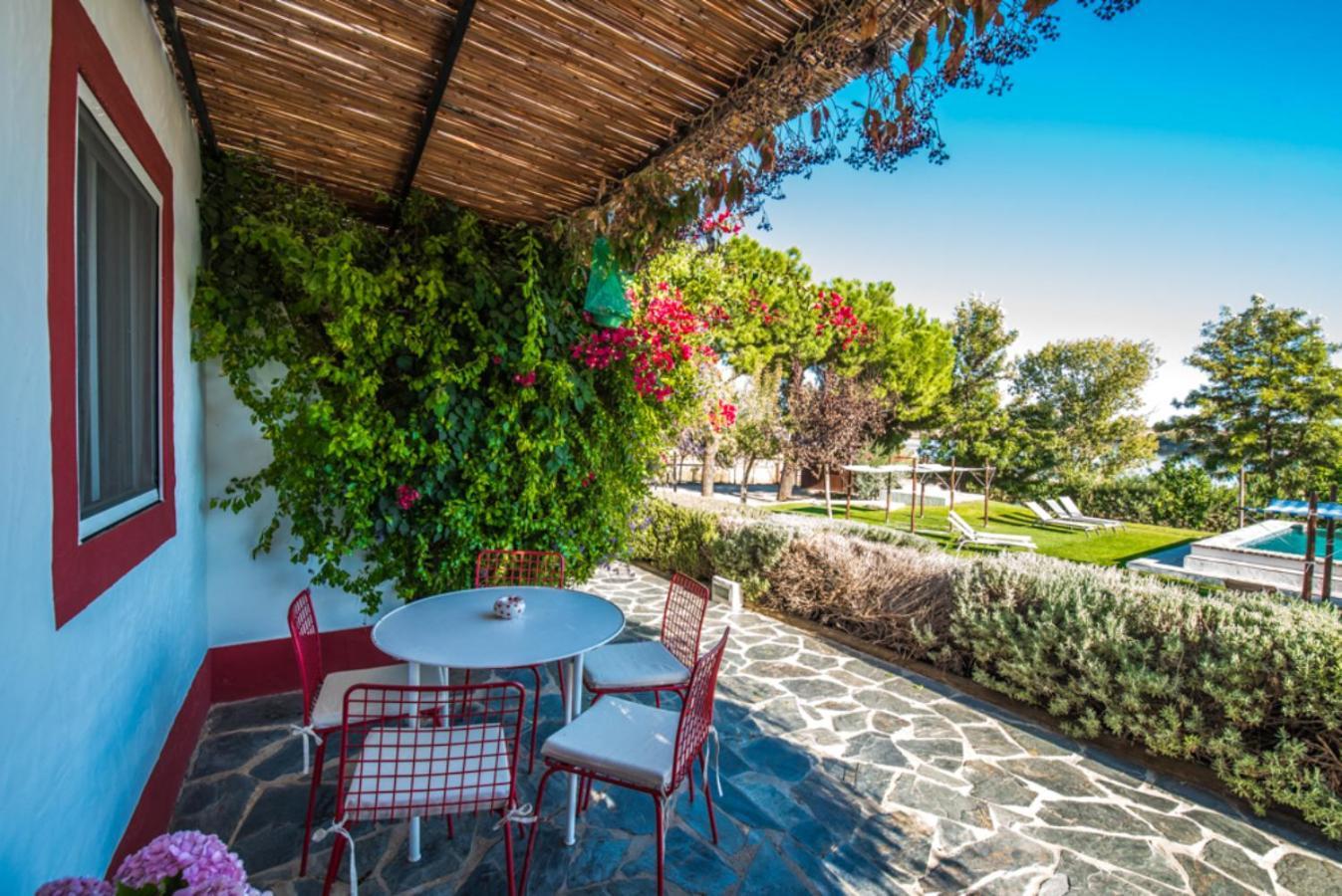 Casas De Juromenha Guest House Exterior photo
